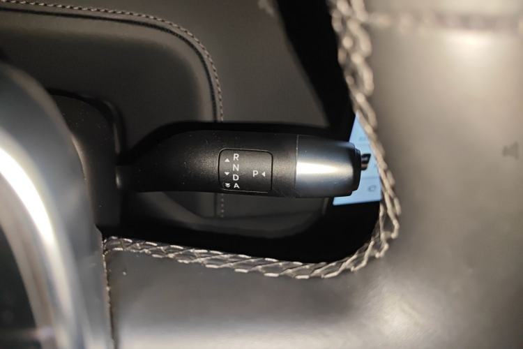 Used Li Auto L9 2022 Max model Gear Lever