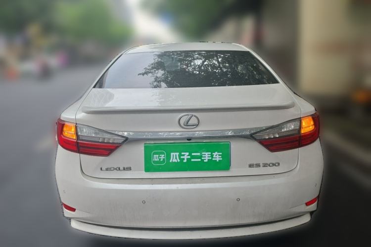 Used Lexus ES 2015 200 Comfort Edition
