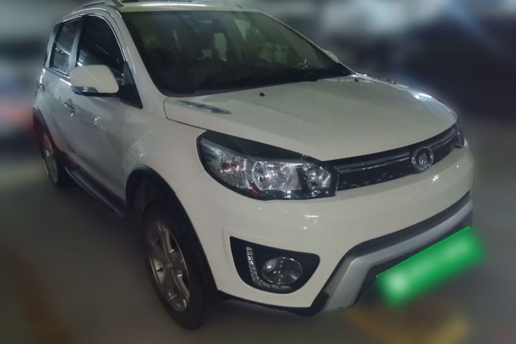 Used Great Wall M4 2015 1.5L AMT Luxury Model Front Right 45 Deg