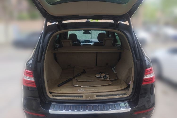 Used Mercedes-Benz M-Class 2014 ML 320 4MATIC