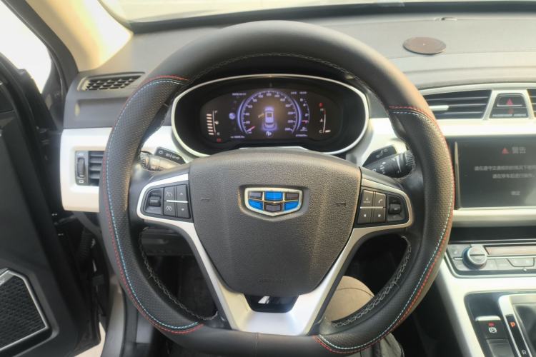 Used Geely Auto Emgrand X7 Sport 2018 1.8TD Automatic Two-Wheel Drive Smart Connect 4G Internet Edition Steering Wheel