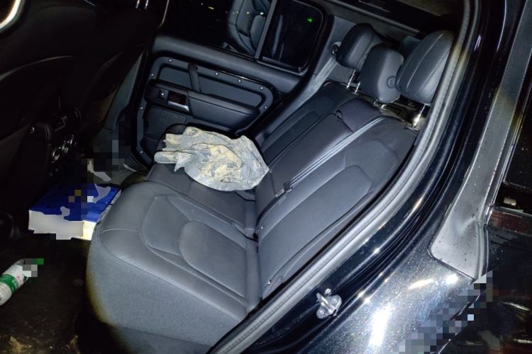 Used Land Rover Defender 2025 110 3.0T P400 X-Dynamic SE Left Rear Seat