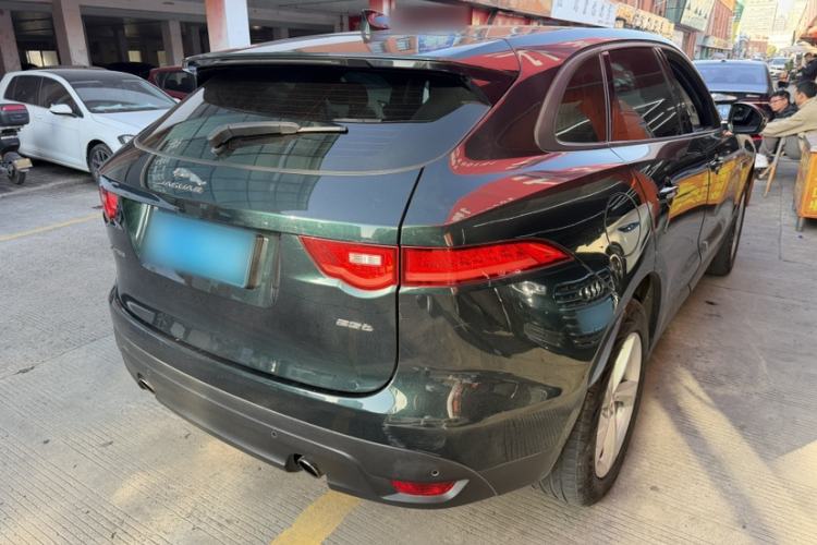 Used Jaguar F-PACE 2016 2.0T Two-Wheel-Drive R-Sport Sport Edition