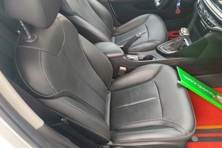 Used Buick GT 2019 18T Automatic Connected Elite Model China VI Standard Right Front Seat