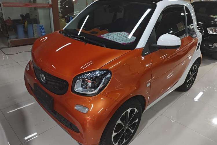 Used smart fortwo 2015 1.0L 52 kW Hardtop Passion Edition