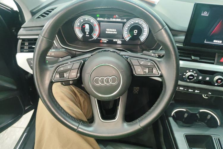 Used Audi A4L 2023 40 TFSI Fashion Dynamic Model
