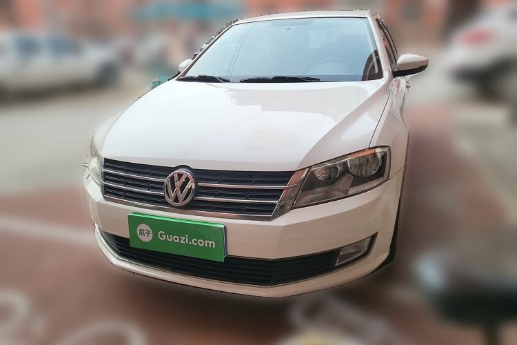 Used Volkswagen Gran Lavida 2013 1.6L Manual Comfort Model