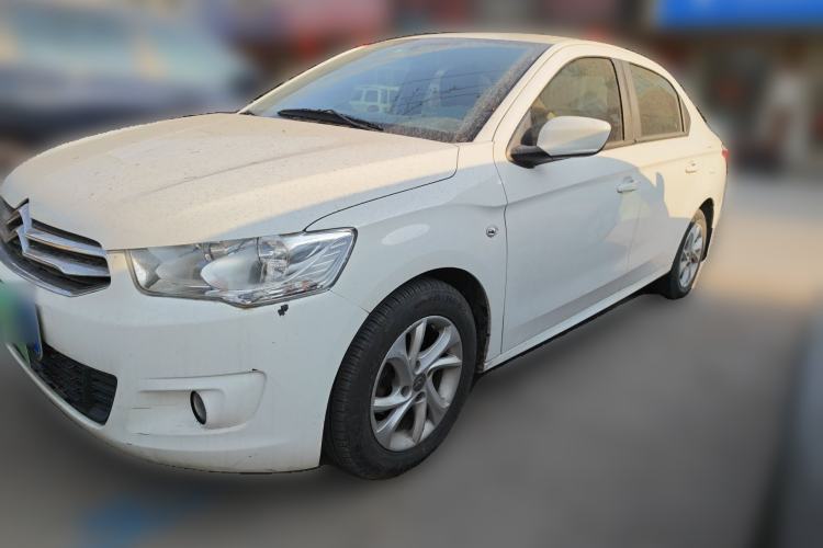 Used Citroen Elysee 2015 Zhishang Edition 1.6L Manual Fashion Model