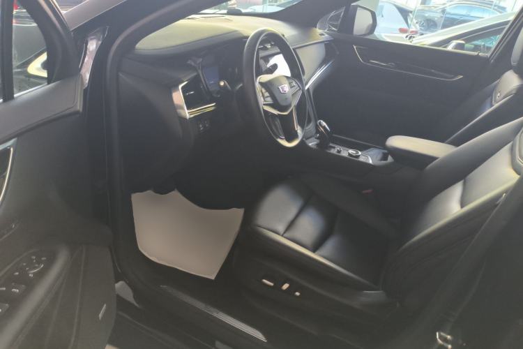 Used Cadillac XT5 2021 28T Four-Wheel Drive Luxury Version