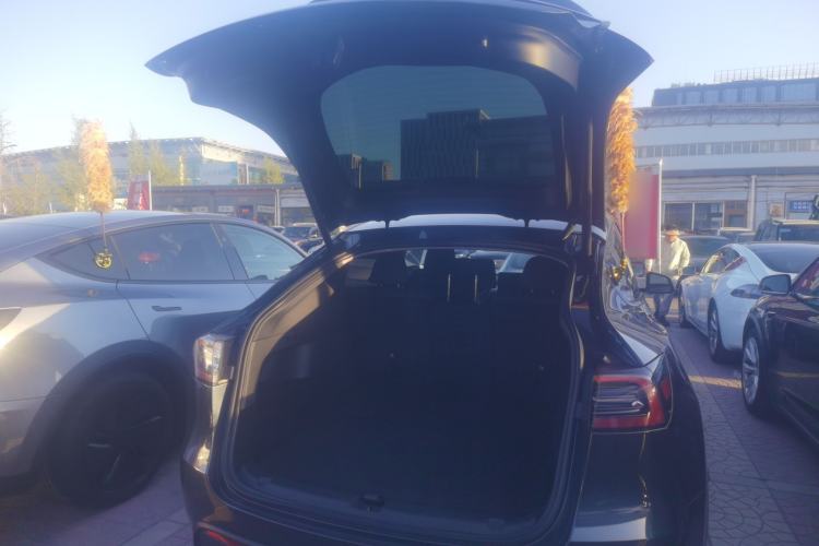 Used Tesla Model Y 2024 Rear-Wheel-Drive Version