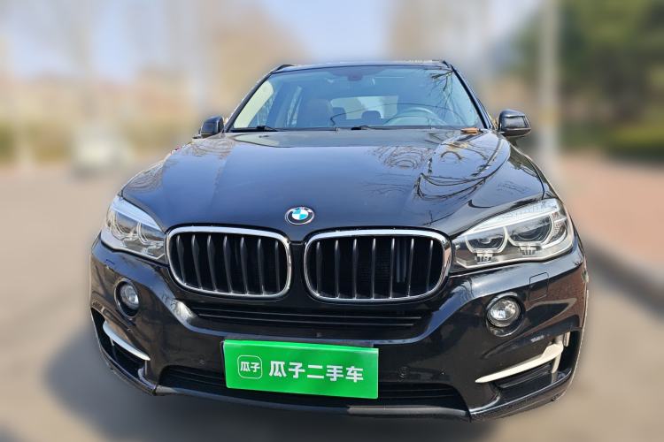 Used BMW X5 2015 xDrive28i
