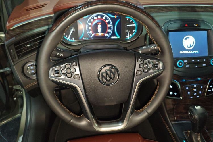 Used Buick LaCrosse 2013 2.4L SIDI Luxury Comfort Edition Steering Wheel