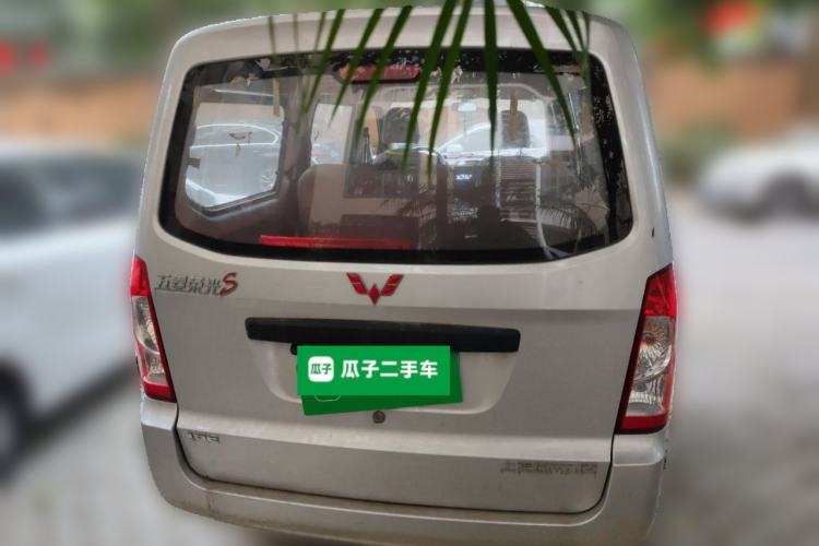 Used Wuling Rongguang S 2023 1.5L Base Version 5/7 Seats