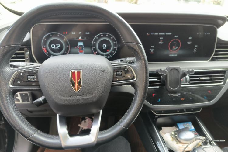 Used Hongqi HS5 2022 Facelifted Version 2.0T Smart Connect Flagship All-Wheel-Drive Edition