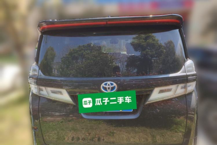 Used Toyota Vellfire 2021 Crown Dual-Engine 2.5L HV Luxury Edition Rear