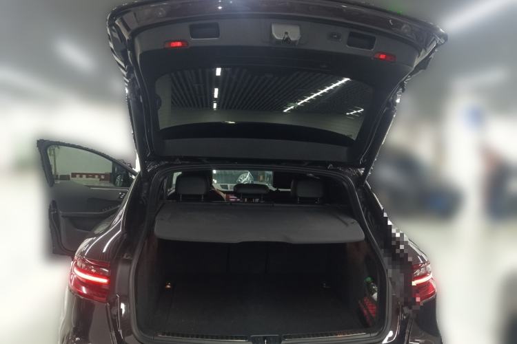 Used Porsche Macan 2017 Macan 2.0T Trunk