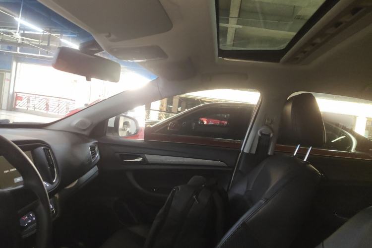 Used Roewe 360 2017 1.5L Automatic Luxury Edition
