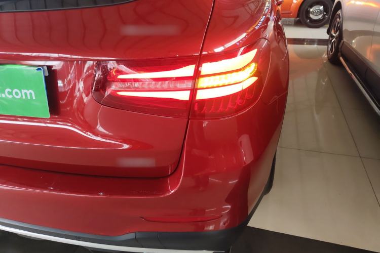 Used Mercedes-Benz GLC 2018 Facelifted GLC 260 4MATIC Dynamic Edition