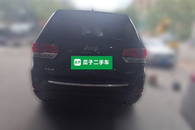 Used Jeep Grand Cherokee 2017 3.0L Elite Navigation Edition Rear