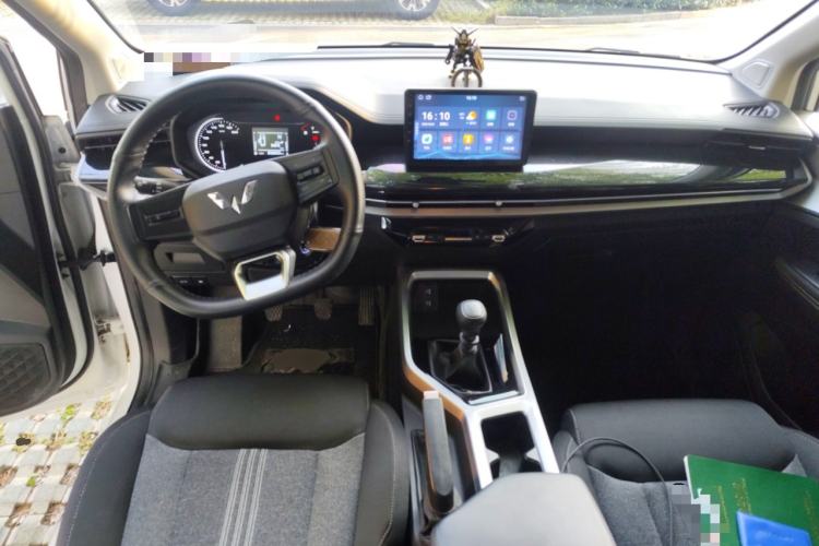 Used Wuling Jiachen 2022 1.5L Manual Enjoyment Elite Model