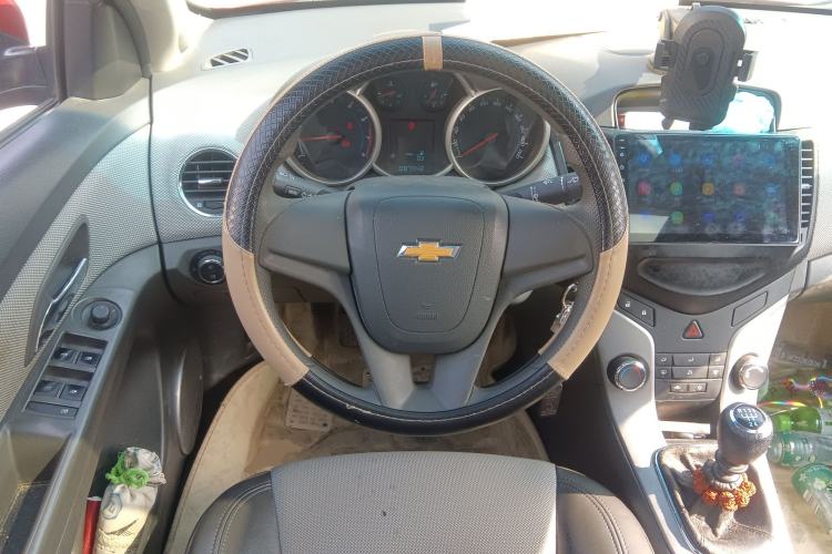 Used Chevrolet Cruze 2013 1.6L SL MT
