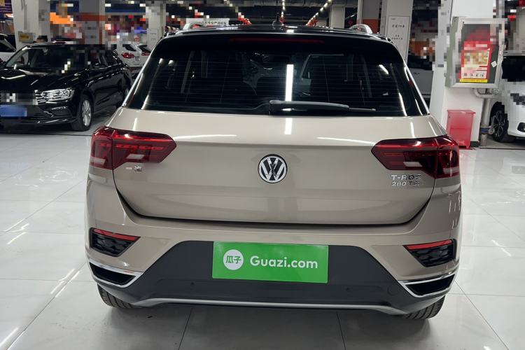 Used Volkswagen T-ROC 2018 280TSI DSG Two-Wheel-Drive Comfort Version China V Standard