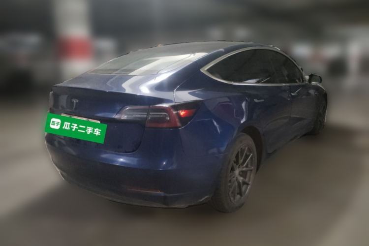 Used Tesla Model 3 2019 Long-Range All-Wheel-Drive Version
