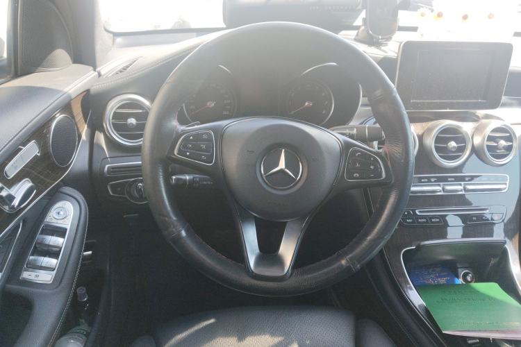 Used Mercedes-Benz GLC 2017 GLC 260 4MATIC Dynamic Edition
