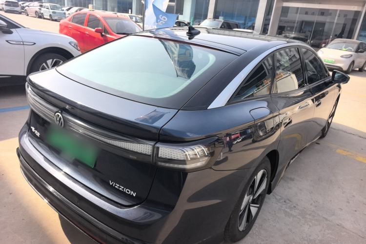 Used Volkswagen ID.7 VIZZION 2024 AIR model
