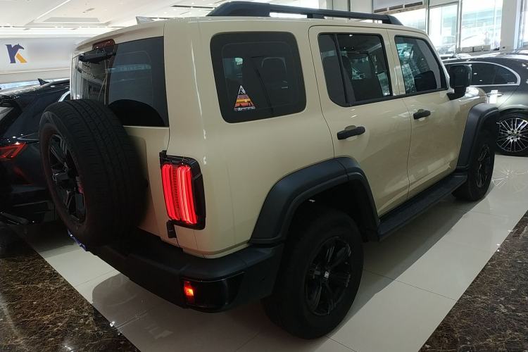 Used Tank 300 2025 2.0T Conqueror Rear Right 45 Deg