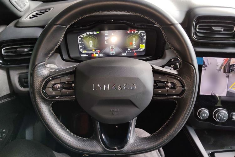 Used Lynk & Co 03 2022 2.0TD DCT JingPro
