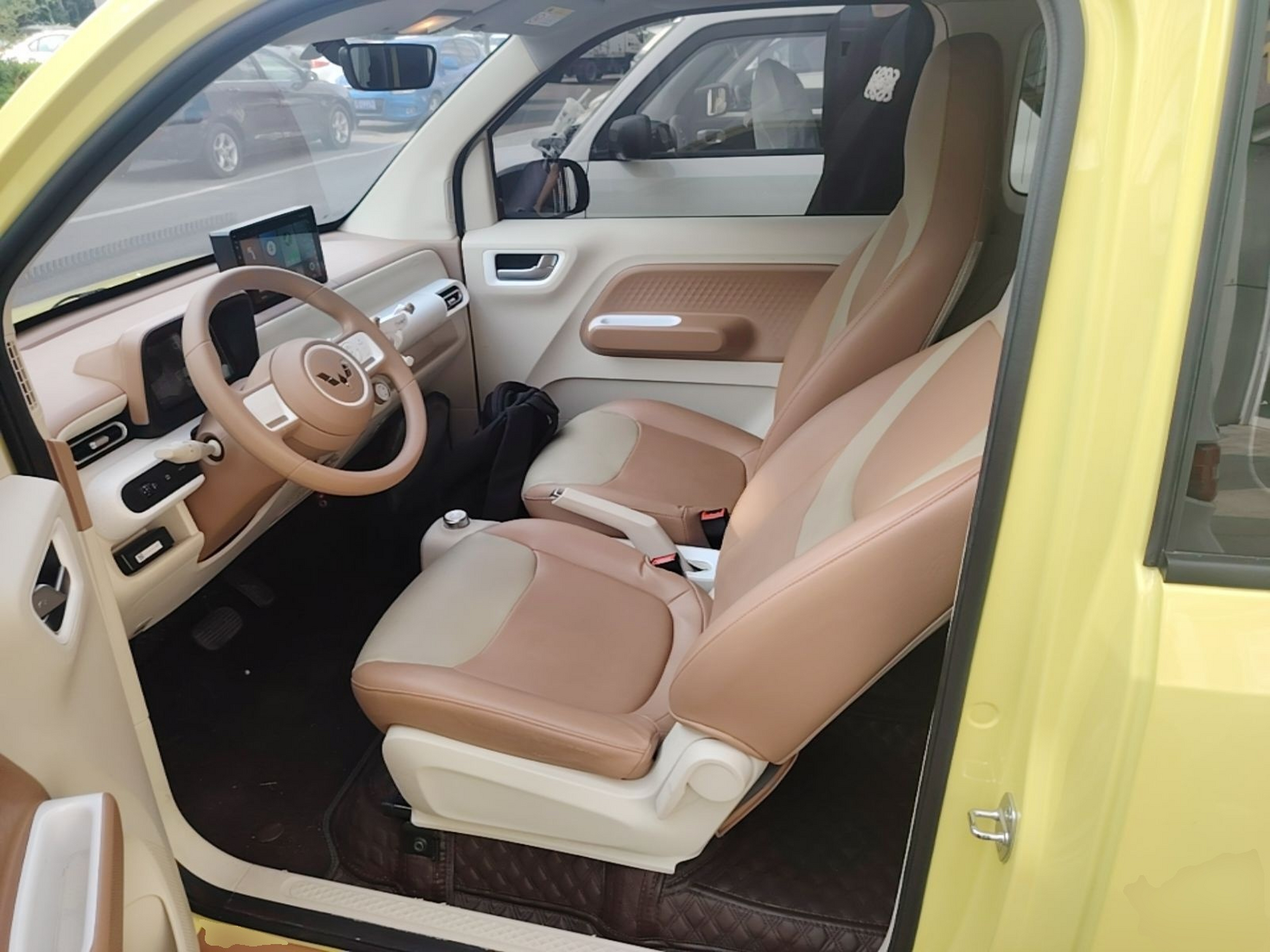 Interior delantero