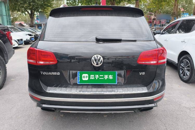 Used Volkswagen Touareg 2016 3.0 TSI High-End Version Rear