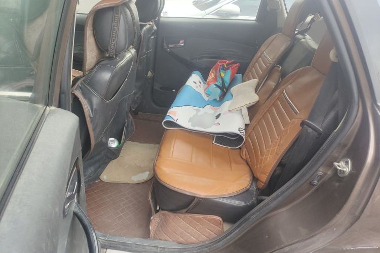 Used JAC Group Refine M2 2013 1.5L Manual Luxury 5-Seater