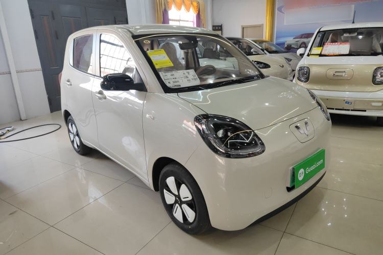 Used Wuling Hongguang MINIEV 2025 Four-Door Version Advanced Edition Front Right 45 Deg