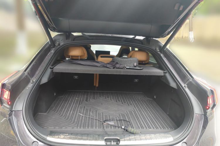 Used Zeekr 001 2022 Ultra-Long Range Dual-Motor YOU Version
