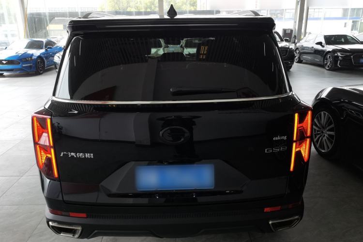 Used GAC Trumpchi GS8 2024 Linghang Series 2.0 TGDI Two-Wheel Drive Luxury Smart Connectivity Version
