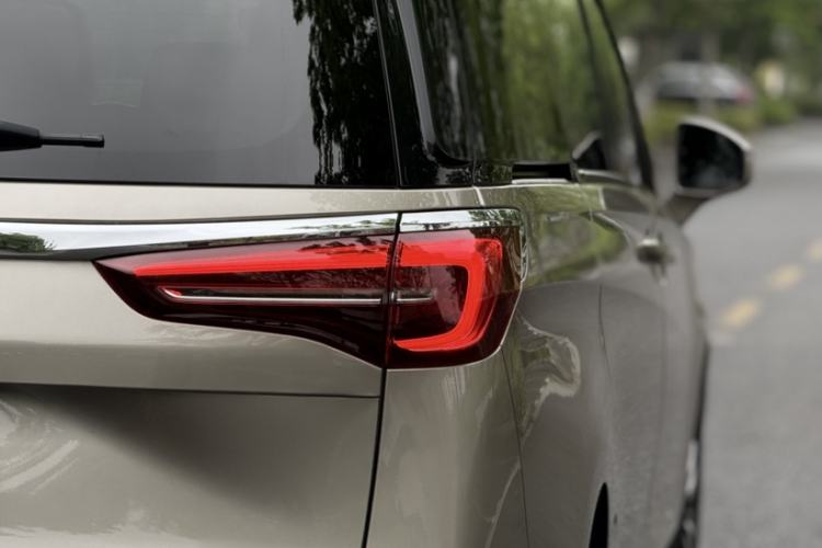 Used Buick GL8 2023 ES Lu Zun Comfort Model Exterior 8