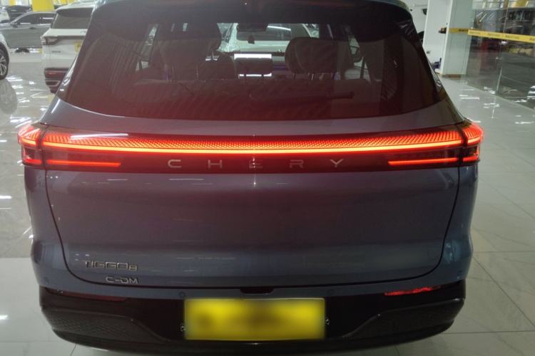 Used Chery Tiggo 8 PLUS C-DM 2025 1.5T 116 km Prestige Version 5 Seats