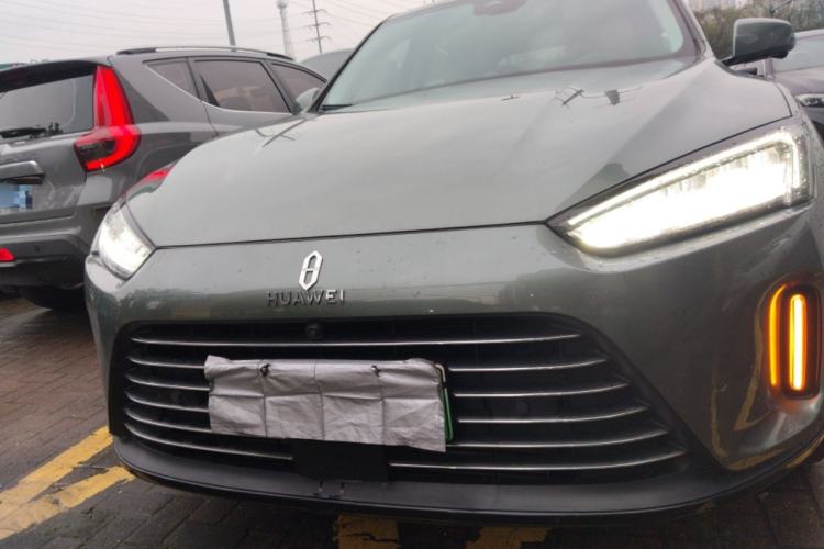 Used Hima AITO M5 2022 Extended-Range Four-Wheel Drive Ultimate Edition Front