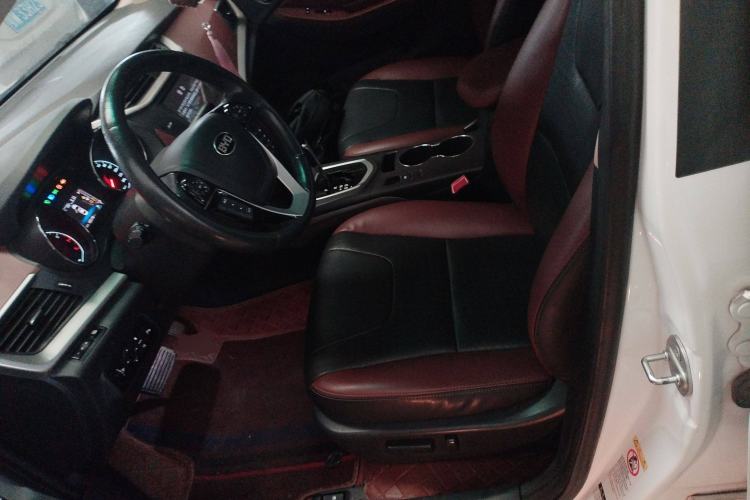 Used BYD G5 2014 1.5TID Automatic Flagship Model
