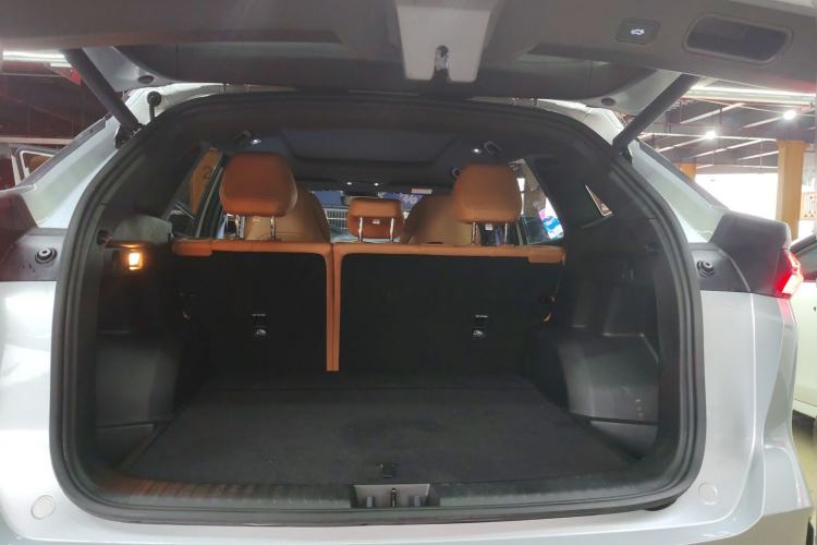 Used Geely Galaxy L7 2025 EM-i 115km Exploration+ Edition Trunk