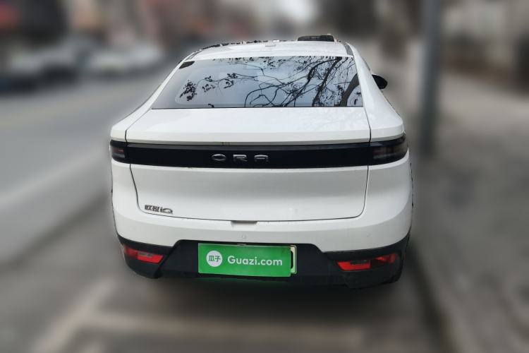 Used ORA iQ 2018 Smart Connectivity Model
