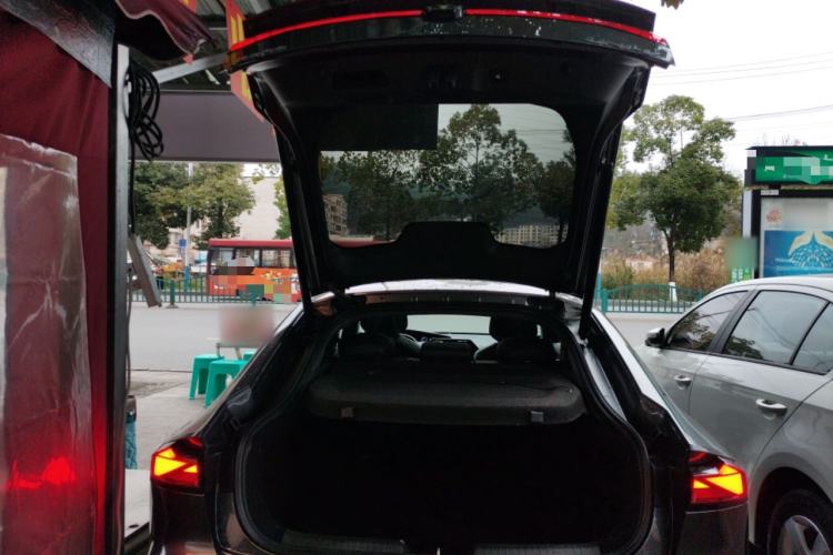 Used Changan UNI-V 2022 1.5T Prestige Version