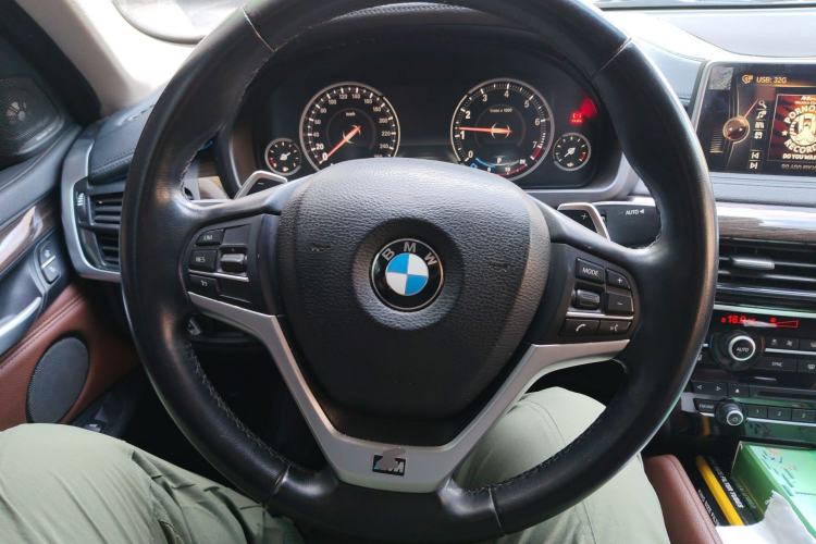 Used BMW X6 2015 xDrive35i Leading Model
