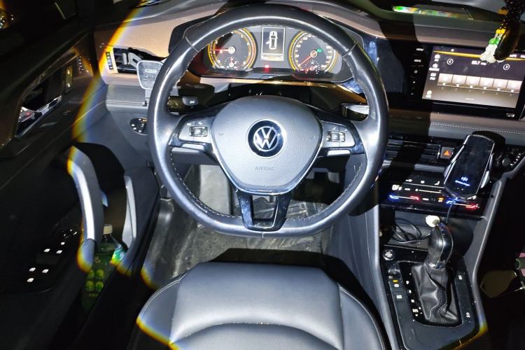 Used Volkswagen Tharu 2021 280TSI Two-Wheel Drive Comfort Edition