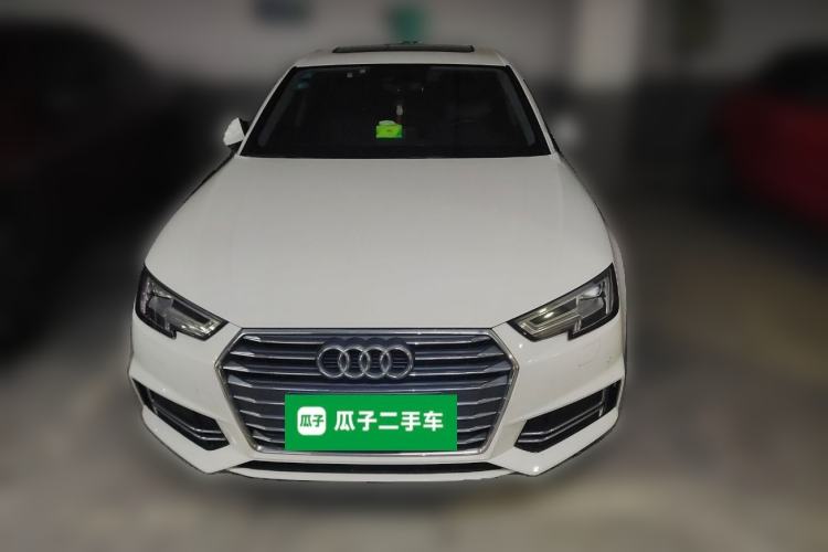 Used Audi A4L 2018 30th Anniversary Edition 40 TFSI Fashion Model