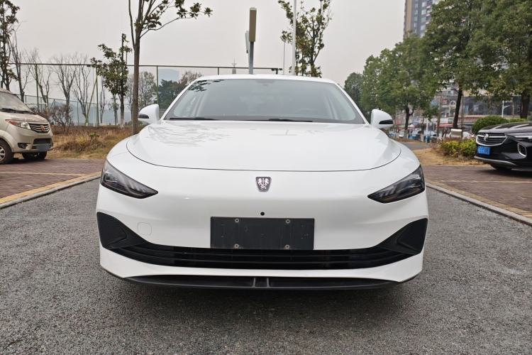 Used Roewe D7 2023 DMH 125km Excellence Edition
