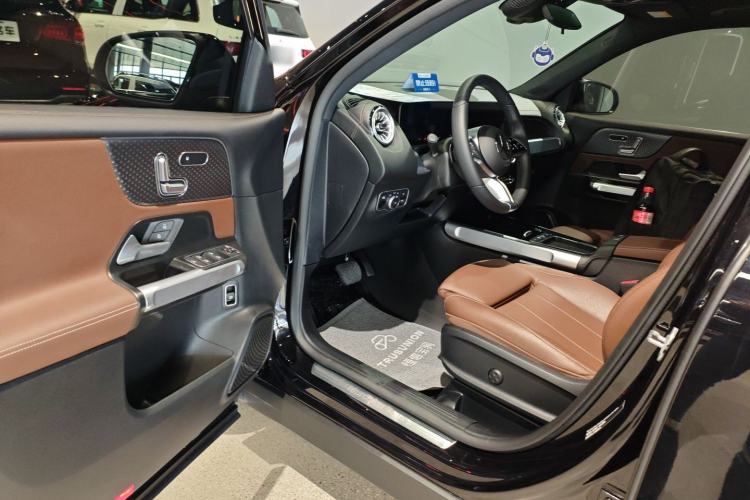 Used Mercedes-Benz GLB 2024 Refresh GLB 220 Fashion Edition