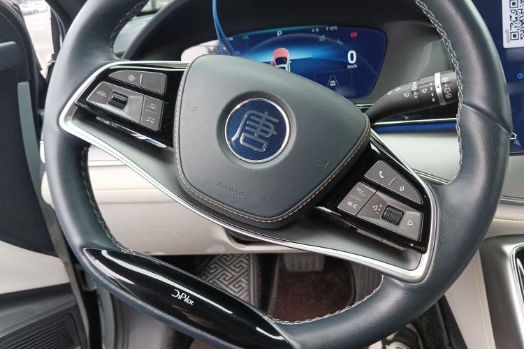 Used BYD Tang New Energy 2022 EV 635 km All-Wheel-Drive Flagship Model
